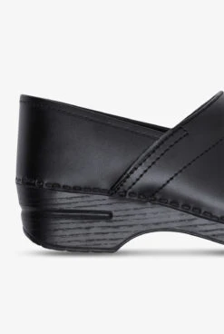 Dansko Unisex Professional Box Leather Clogs -Cherokee Shop DANSKPRO BLBOX 4 HV