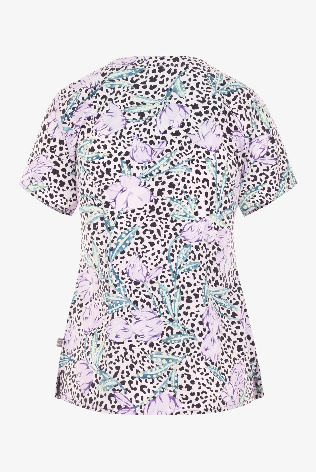 Healing Hands Wild Beauty Animal Women's 3-Pocket STRETCH V-Neck Print Scrub Top Healing Hands Wild Beauty Animal Women's 3-Pocket STRETCH V-Neck Print Scrub Top -Cherokee Shop HE226WIB 092823 2