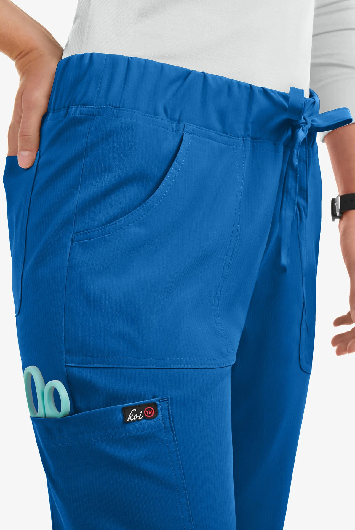 UA Exclusive koi Lite™ Women's 5-Pocket Tapered Leg Drawstring Scrub Pants - Petite UA Exclusive Koi Lite™ Women's 5-Pocket Tapered Leg Drawstring Scrub Pants - Petite -Cherokee Shop K742 ROYAL 5