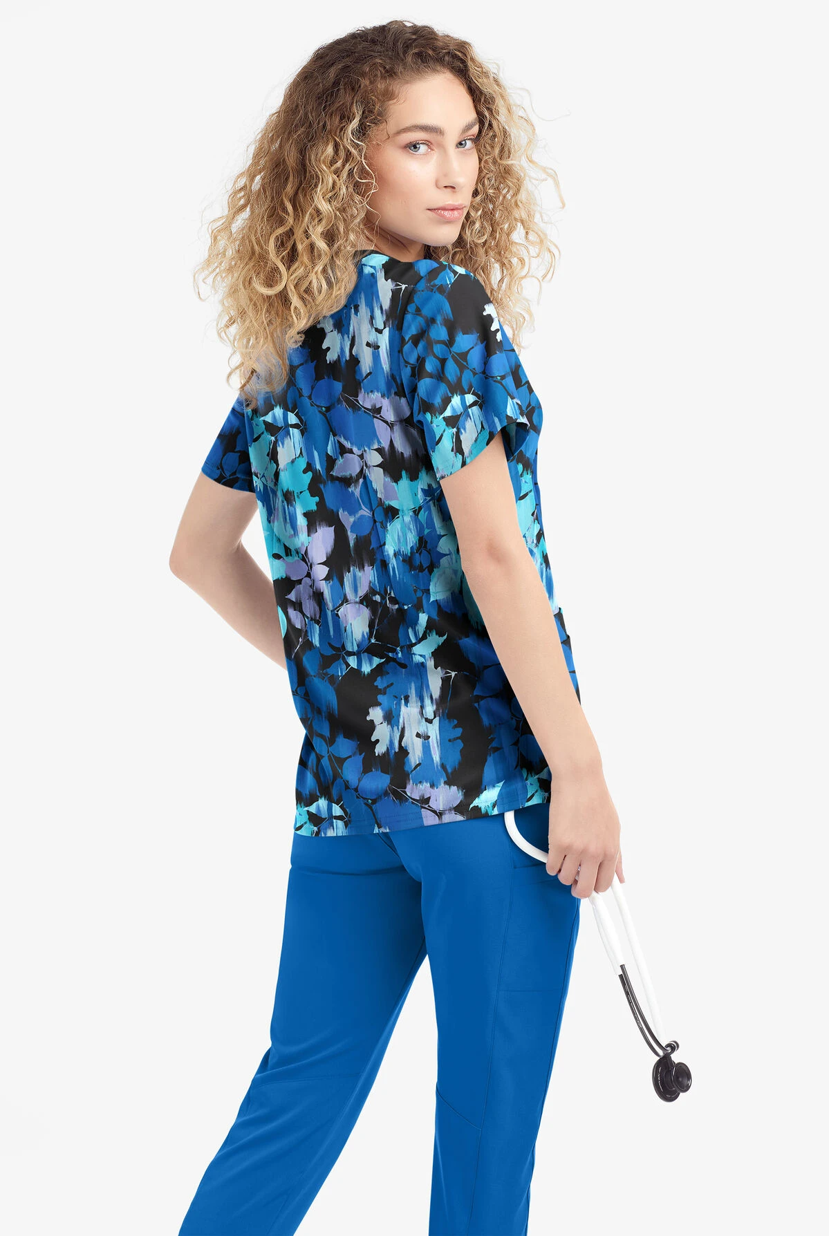 Easy STRETCH By Butter-Soft™ Magical Garden Women's 4-Pocket Zip Curved Neck Printed Scrub Top Easy STRETCH By Butter-Soft™ Magical Garden Women's 4-Pocket Zip Curved Neck Printed Scrub Top -Cherokee Shop TS4236MDBL 103023 3