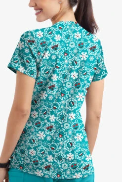 Butter-Soft Smiling Snowflakes Teal Women's 4-Pocket Rounded V-Neck Print Scrub Top 2 Butter-Soft Smiling Snowflakes Teal Women's 4-Pocket Rounded V-Neck Print Scrub Top -Cherokee Shop TS697SSTL 3