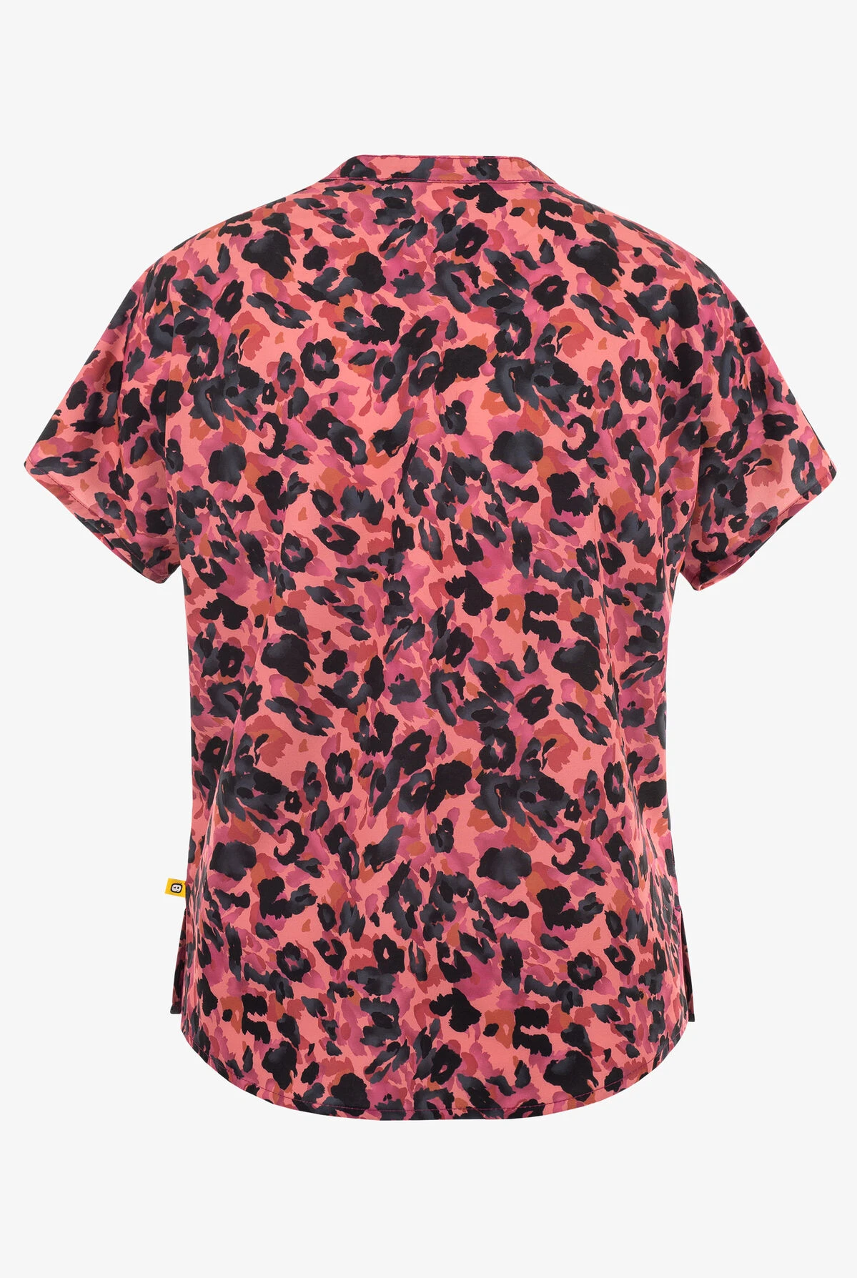 WonderWink Amala Animal Print Women's 3-Pocket STRETCH Round Neck Print Scrub Top WonderWink Amala Animal Print Women's 3-Pocket STRETCH Round Neck Print Scrub Top -Cherokee Shop W6457AMLA 2